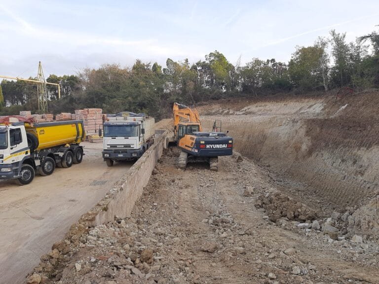 Mezzi per autotrasporti D.M. Monti (21)